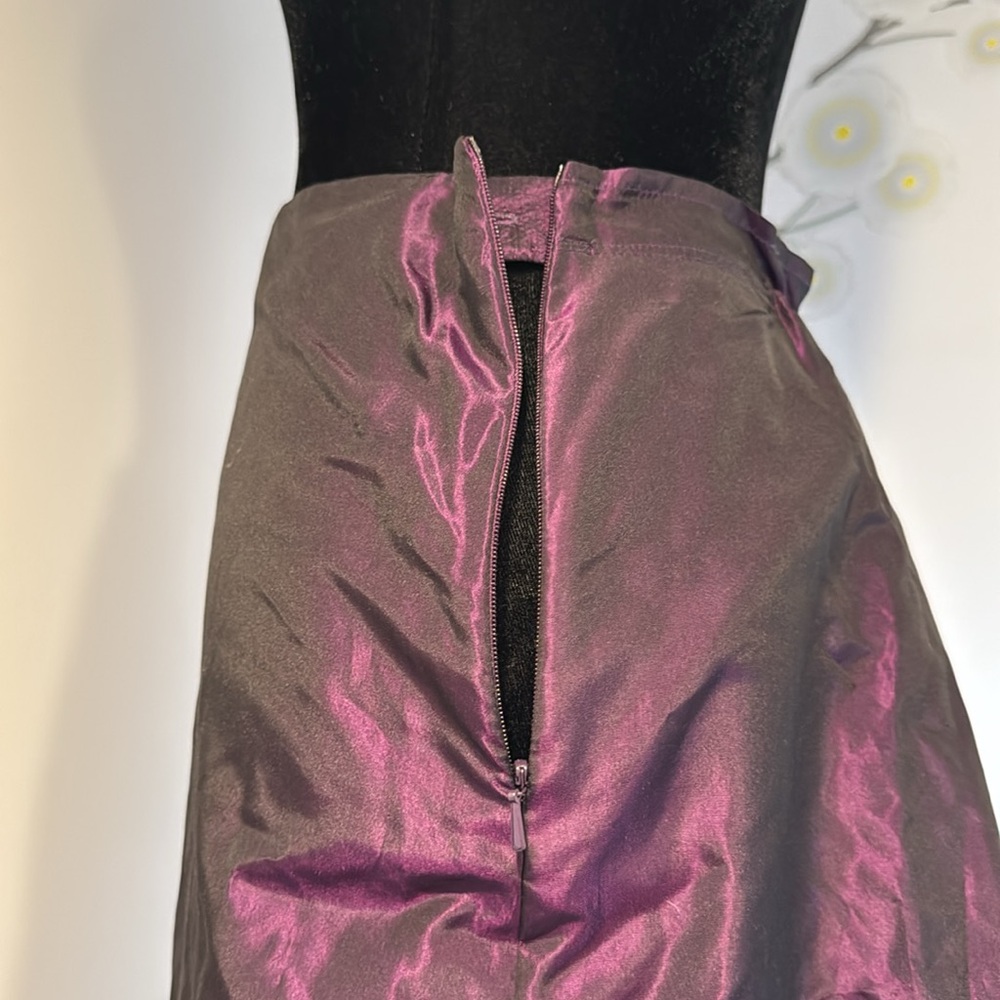 Vintage MAX STUDIO Designer Silk Retro Iridescent Purple/Black Maxi Skirt Size 8 - Picture 8 of 9